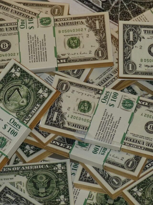 बदलनी है किस्मत की लकीरे तो जुड़े इस फ्रेंचाइजी से